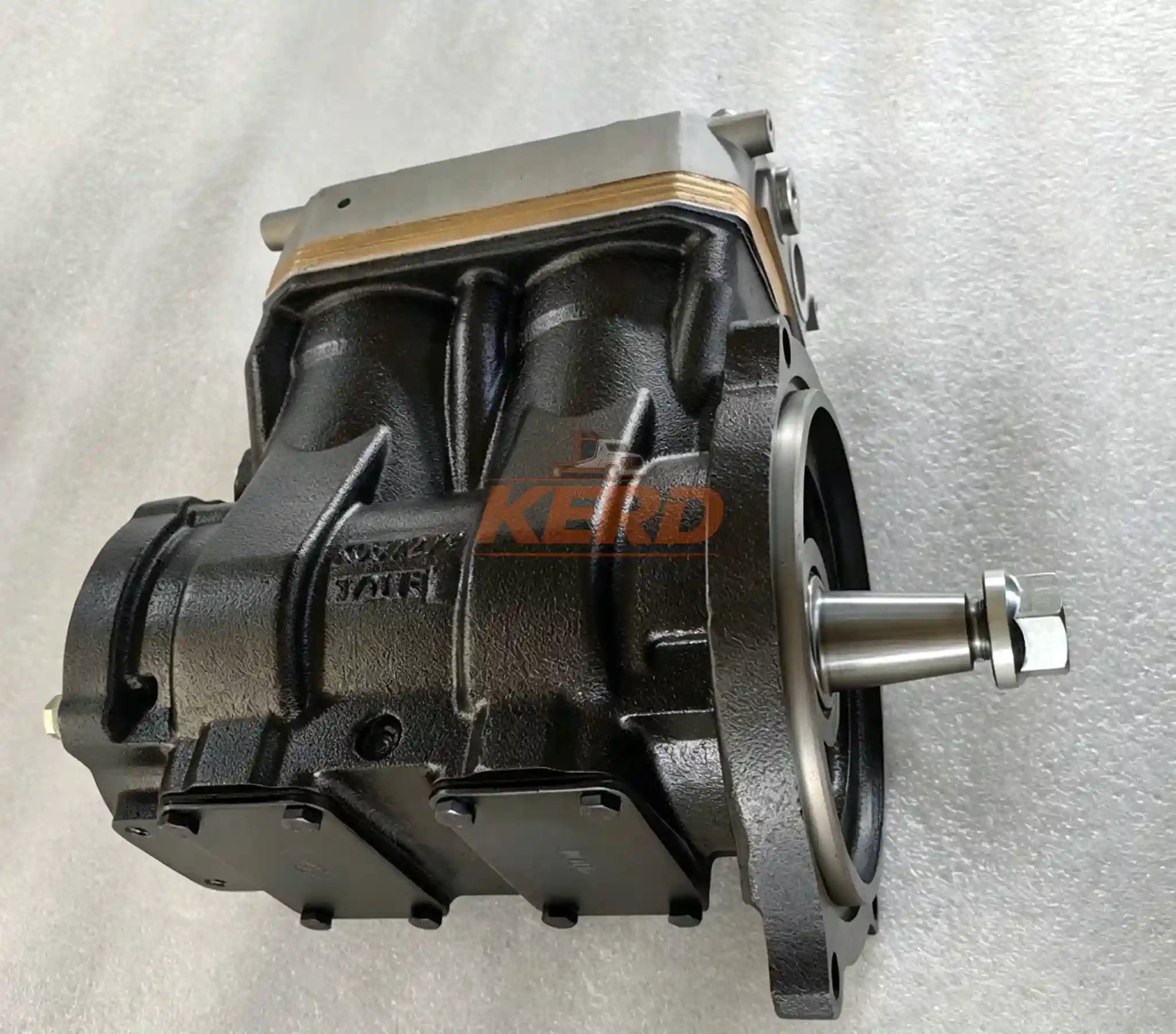 FAW Truck Parts- 3509010AM54-0B2005 FAW J7 Air Compressor
