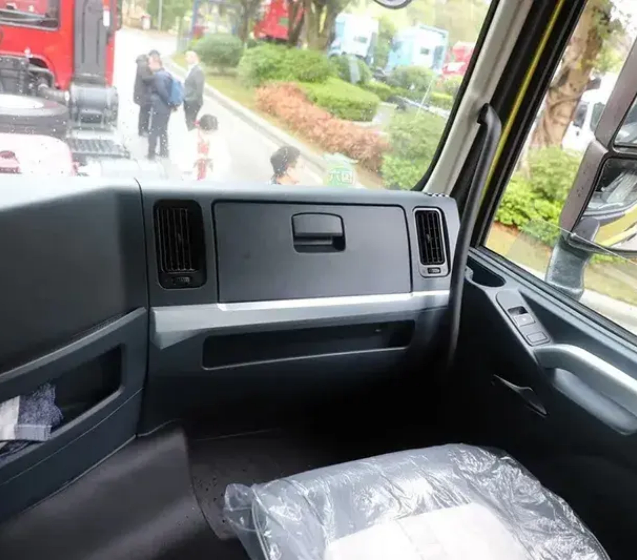 DONGFENG Chenglong H5 Cab Assembly