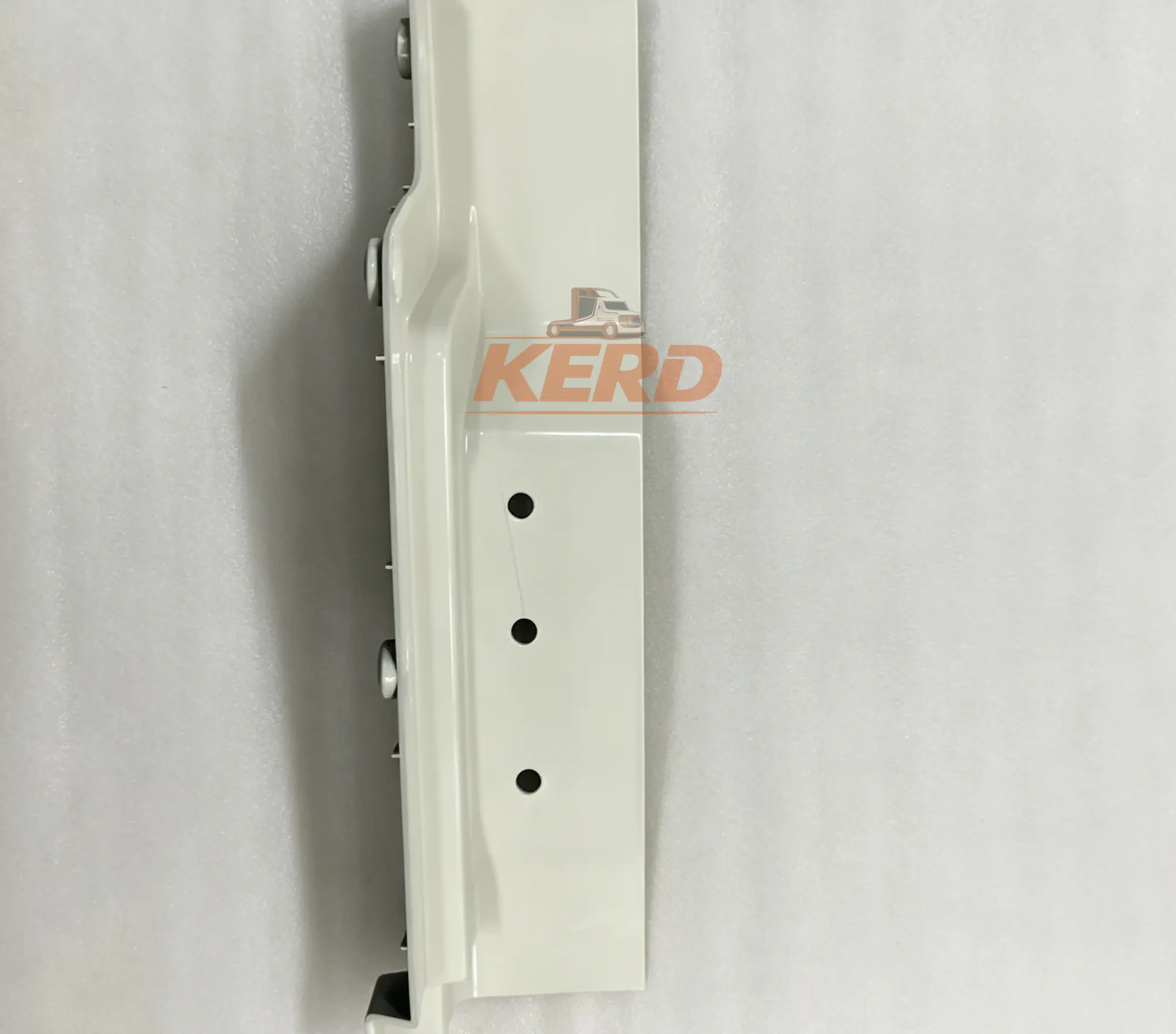Dongfeng Truck Parts- 8406059-C6200 Left Trim Cover-Bumper