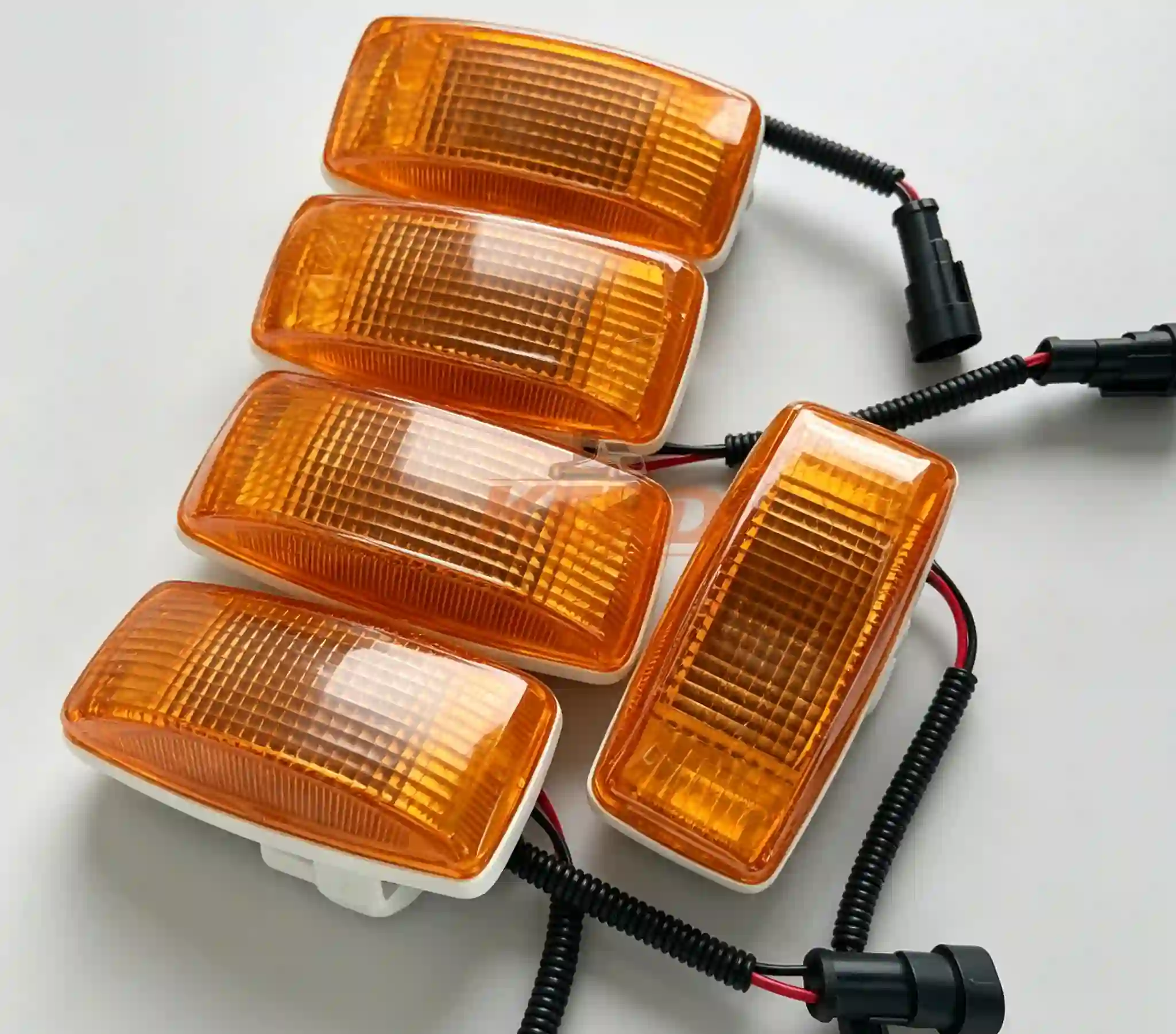 Sinotruk Howo A7 Truck Parts- WG992572001312 Wing RightLeft Turn Signal Lamp